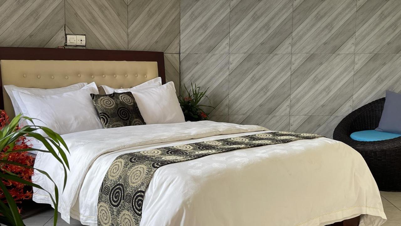 Hotel Les Polygones Kribi Ngoại thất bức ảnh