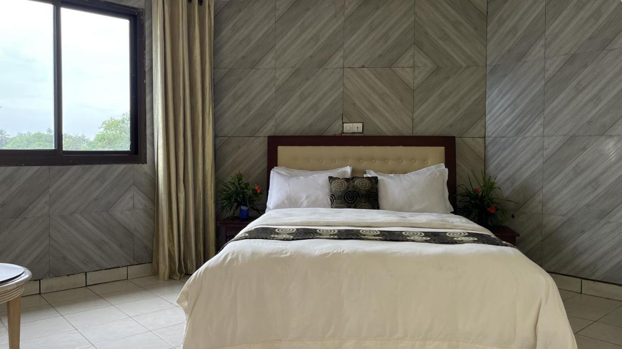 Hotel Les Polygones Kribi Ngoại thất bức ảnh