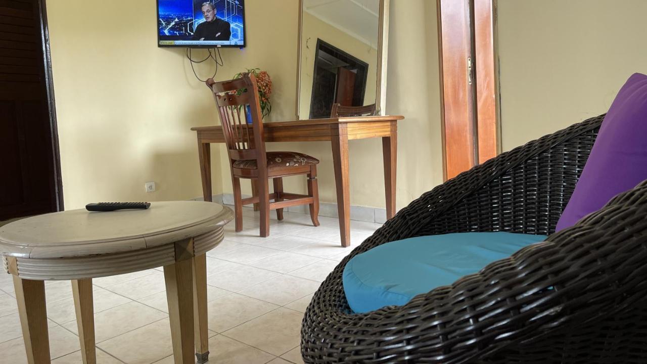 Hotel Les Polygones Kribi Ngoại thất bức ảnh