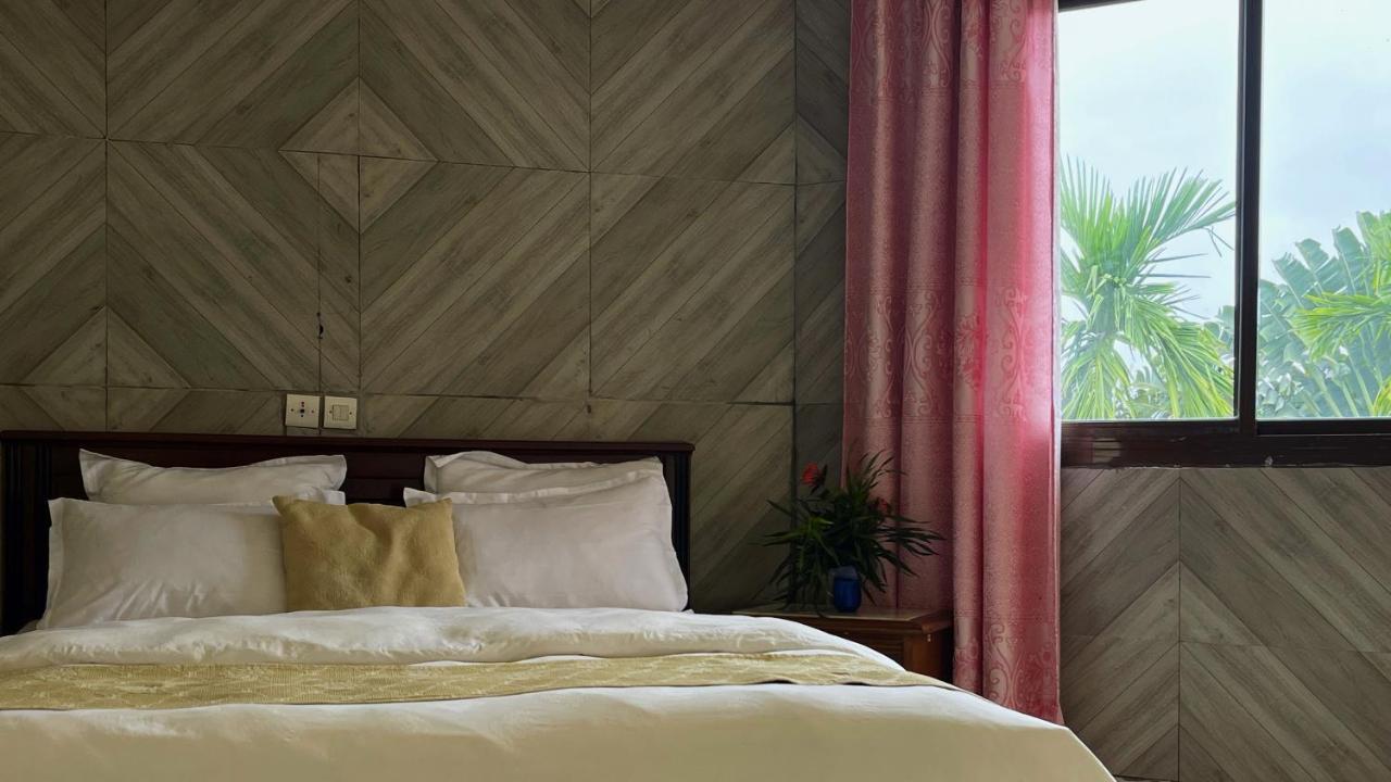 Hotel Les Polygones Kribi Ngoại thất bức ảnh