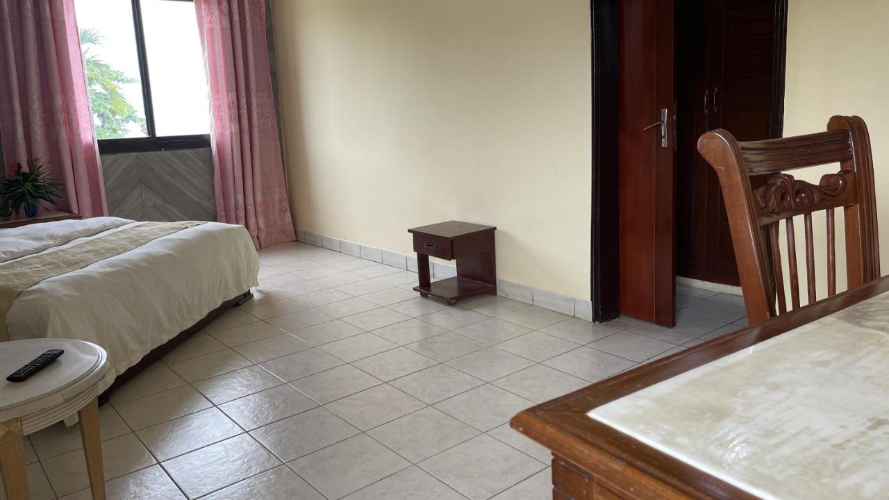 Hotel Les Polygones Kribi Ngoại thất bức ảnh