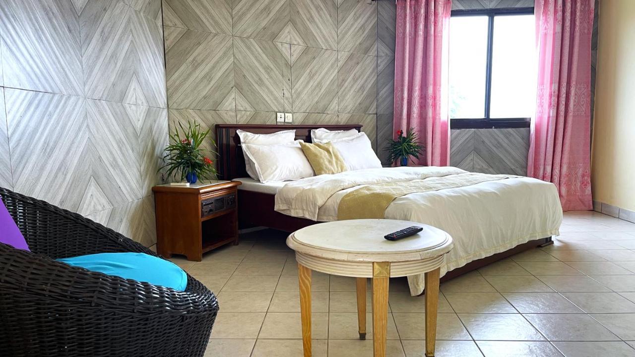 Hotel Les Polygones Kribi Ngoại thất bức ảnh