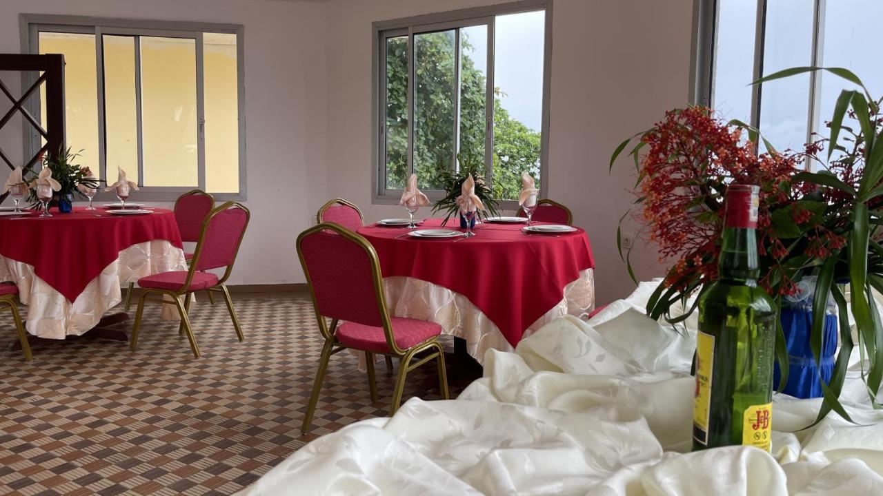 Hotel Les Polygones Kribi Ngoại thất bức ảnh