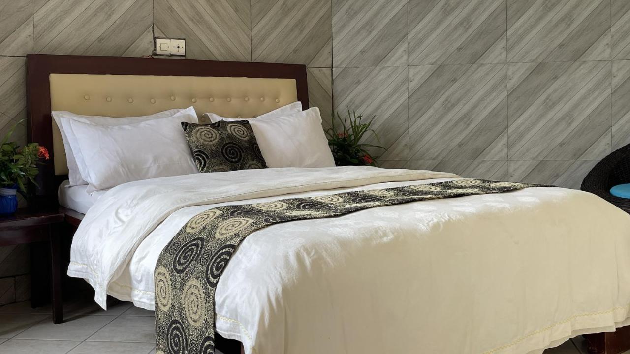 Hotel Les Polygones Kribi Ngoại thất bức ảnh