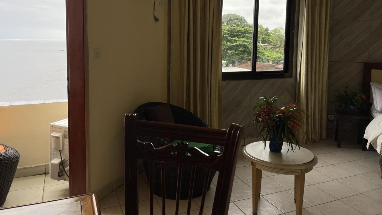 Hotel Les Polygones Kribi Ngoại thất bức ảnh